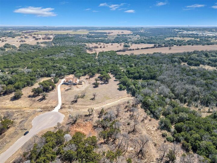 Property Photo: 2047 Lacee Court TX 76048