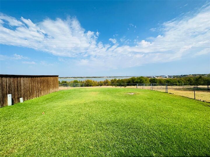 Property Photo:  4124 Ballard Trail  TX 75056 