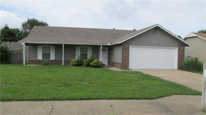 2803 W Bishop Drive  Rogers AR 72756 photo