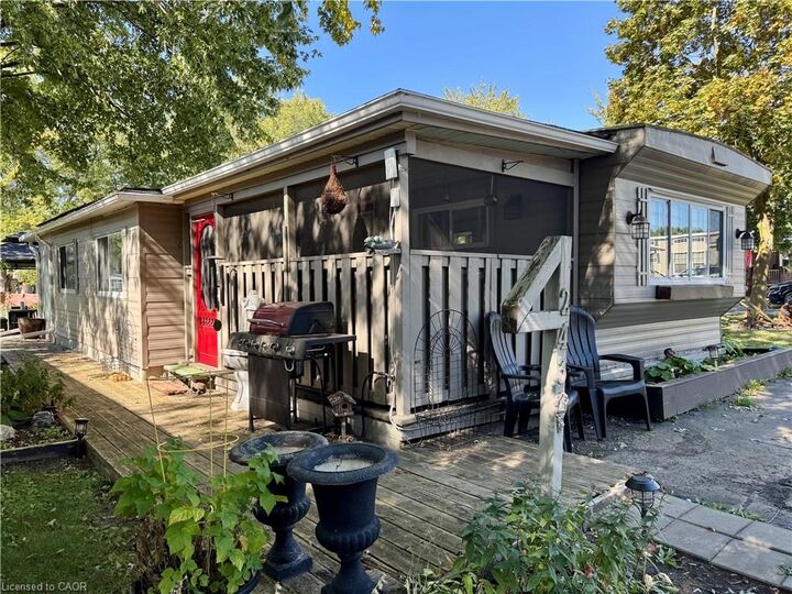 580 Beaver Creek Road  Waterloo ON N2J 3Z4 photo