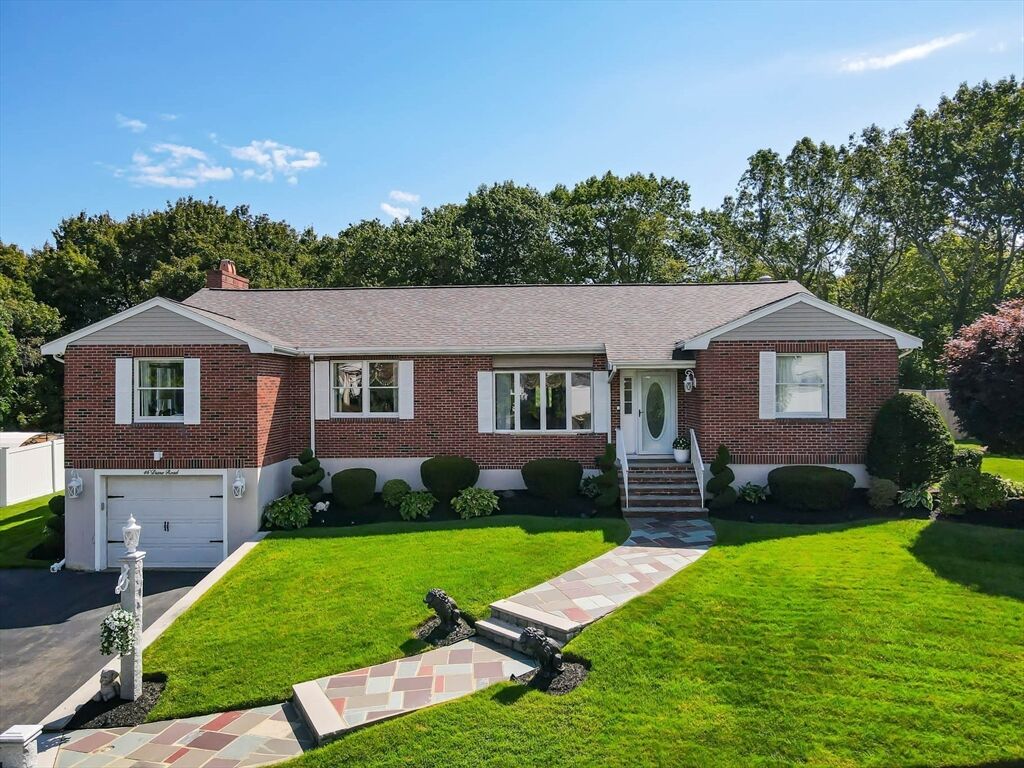 Property Photo:  46 Diane Rd  MA 01960 