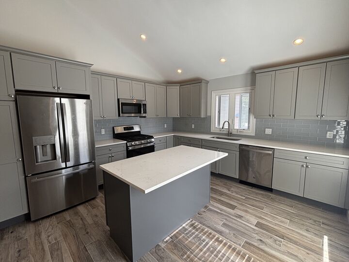 Property Photo:  47 Dighton Street 2  MA 02135 
