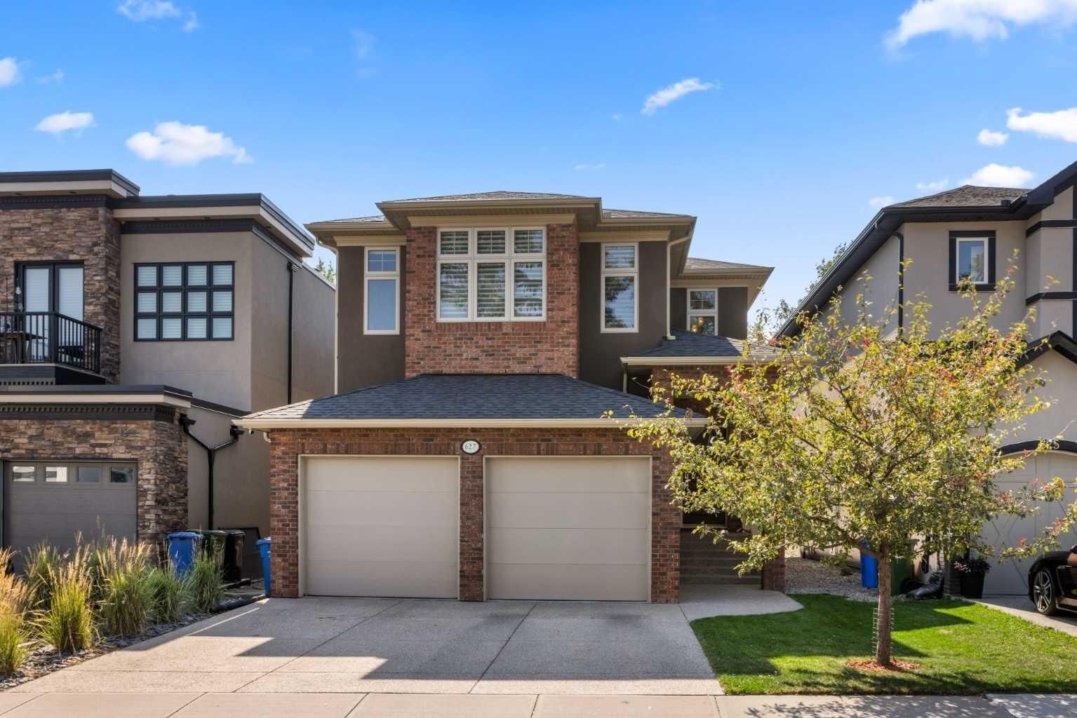 Property Photo:  627 27 Avenue NE  AB T2E 2A7 