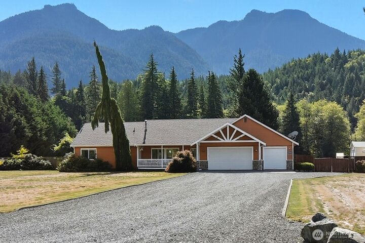 34228  310th Place NE  Arlington WA 98223 photo