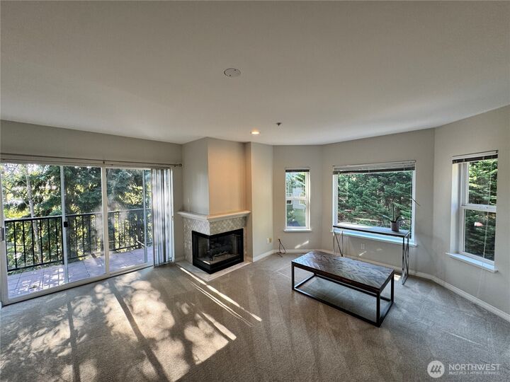 Property Photo:  12439 NE Totem Lake Way 202  WA 98034 