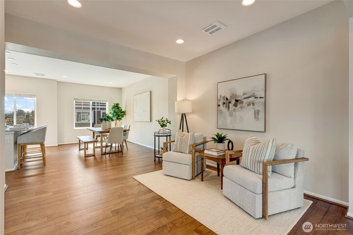 Property Photo:  3011  35th Street  WA 98201 