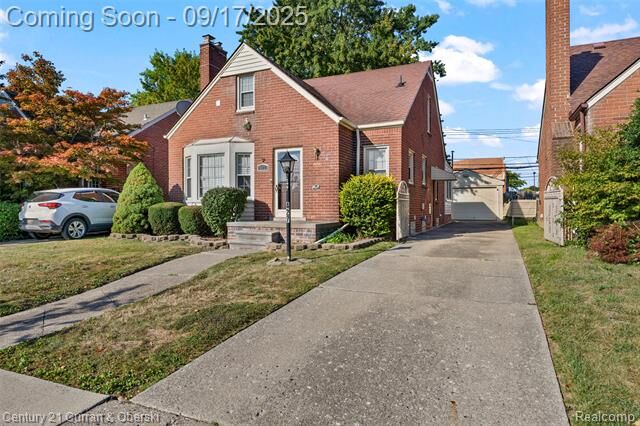 Property Photo:  427 N Waverly Street  MI 48128 