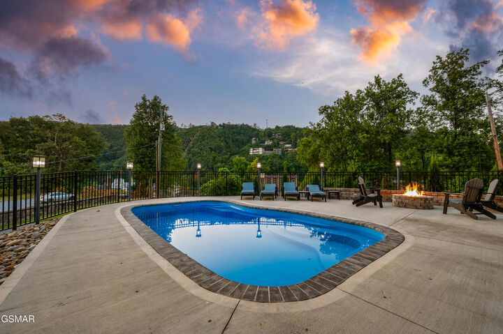 Property Photo:  135 W Holly Ridge Road  TN 37738 