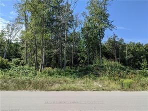 4 Sunset Place  Huron-Kinloss ON N0G 2R0 photo