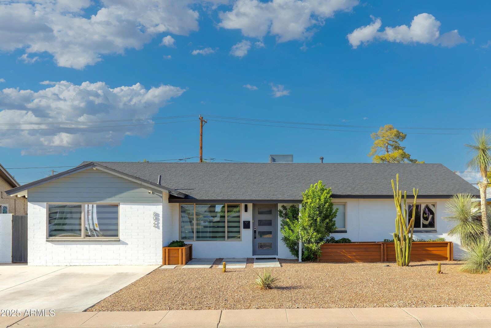 Property Photo:  8024 E Hubbell Street  AZ 85257 