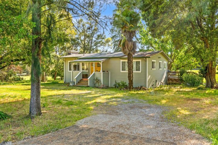 Property Photo:  635 Goodwin Avenue  CA 94960 