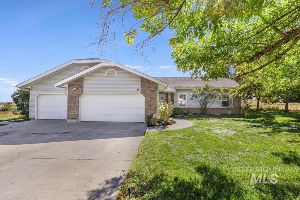 Property Photo:  4190 N 1572 E  ID 83316 