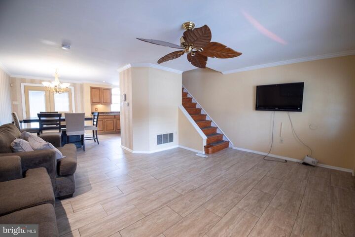 Property Photo:  2717 S Marvine Street  PA 19148 
