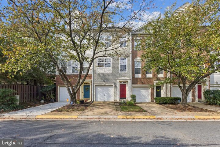5332 Chieftain Circle  Alexandria VA 22312 photo