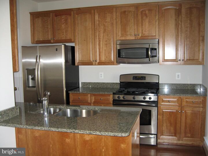 Property Photo: 13722 Maple Sugar Lane VA 20171