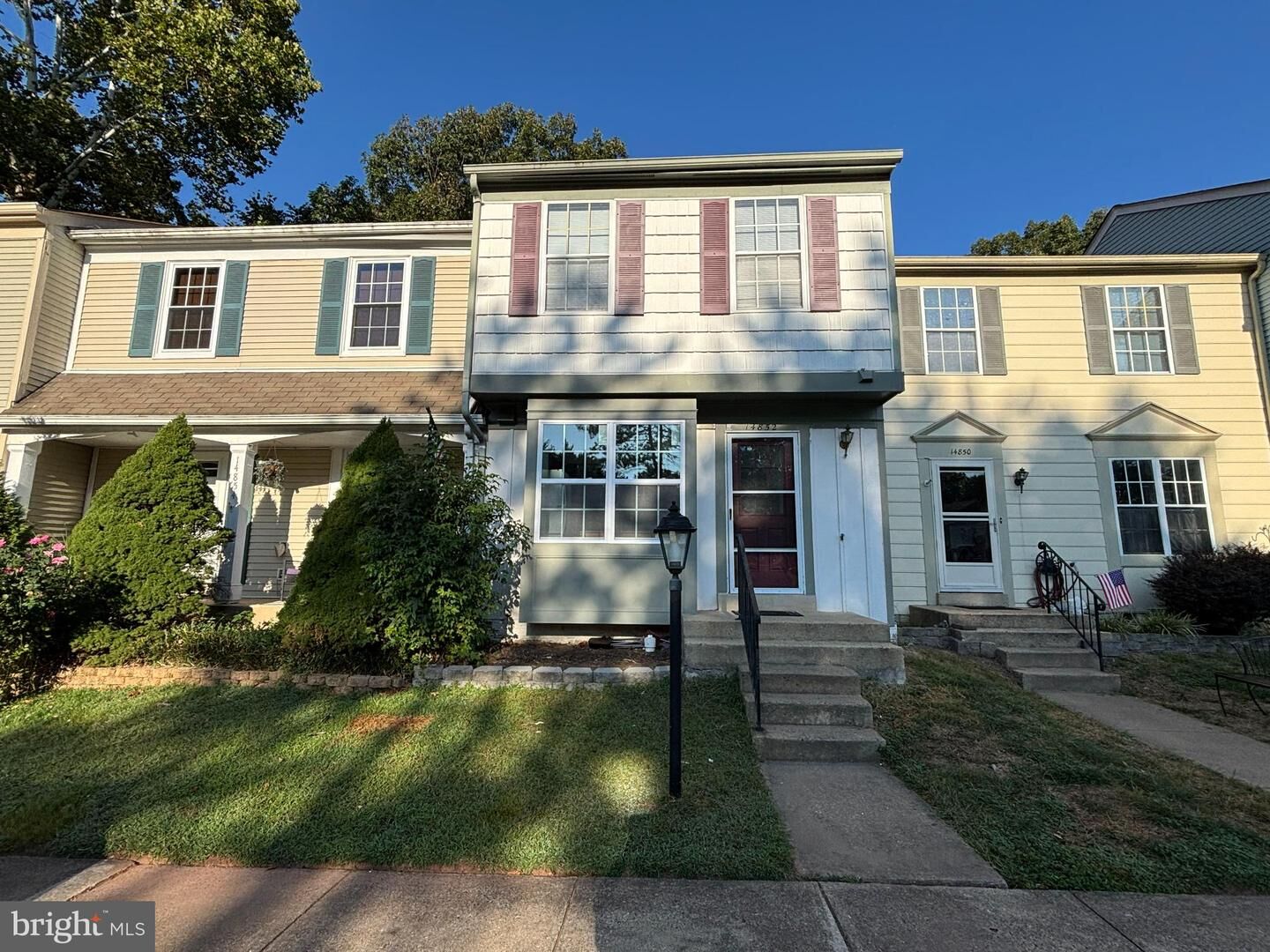Property Photo: 14852 Basingstoke Loop VA 20120