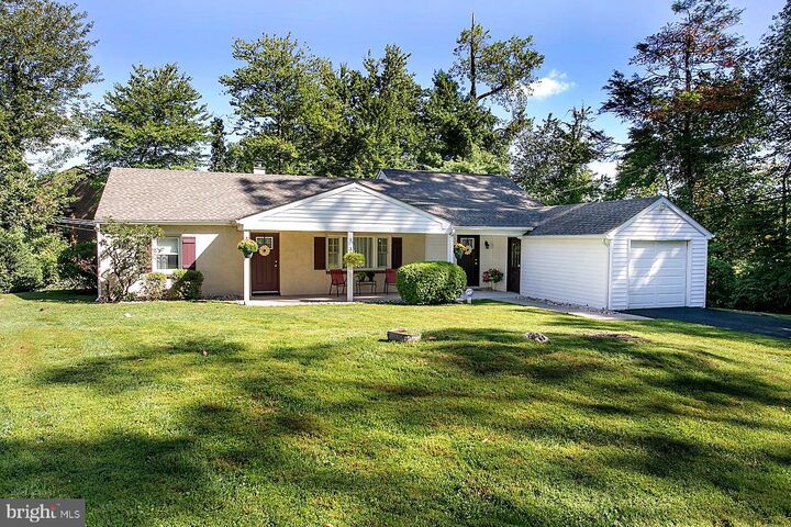Property Photo: 336 Hillside Road PA 19406
