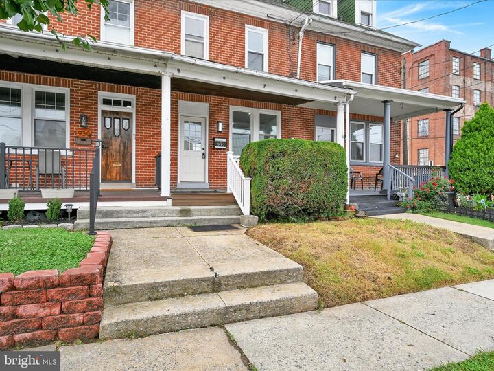Property Photo: 932 N Plum Street PA 17602