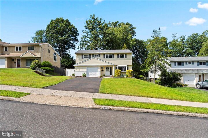 Property Photo:  185 Windmill Road  PA 19090 