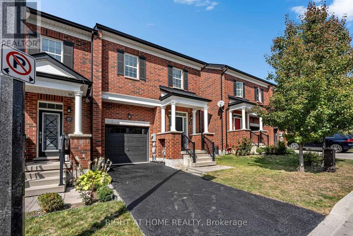 Property Photo:  59 Henry Crescent  ON L9T 9A4 