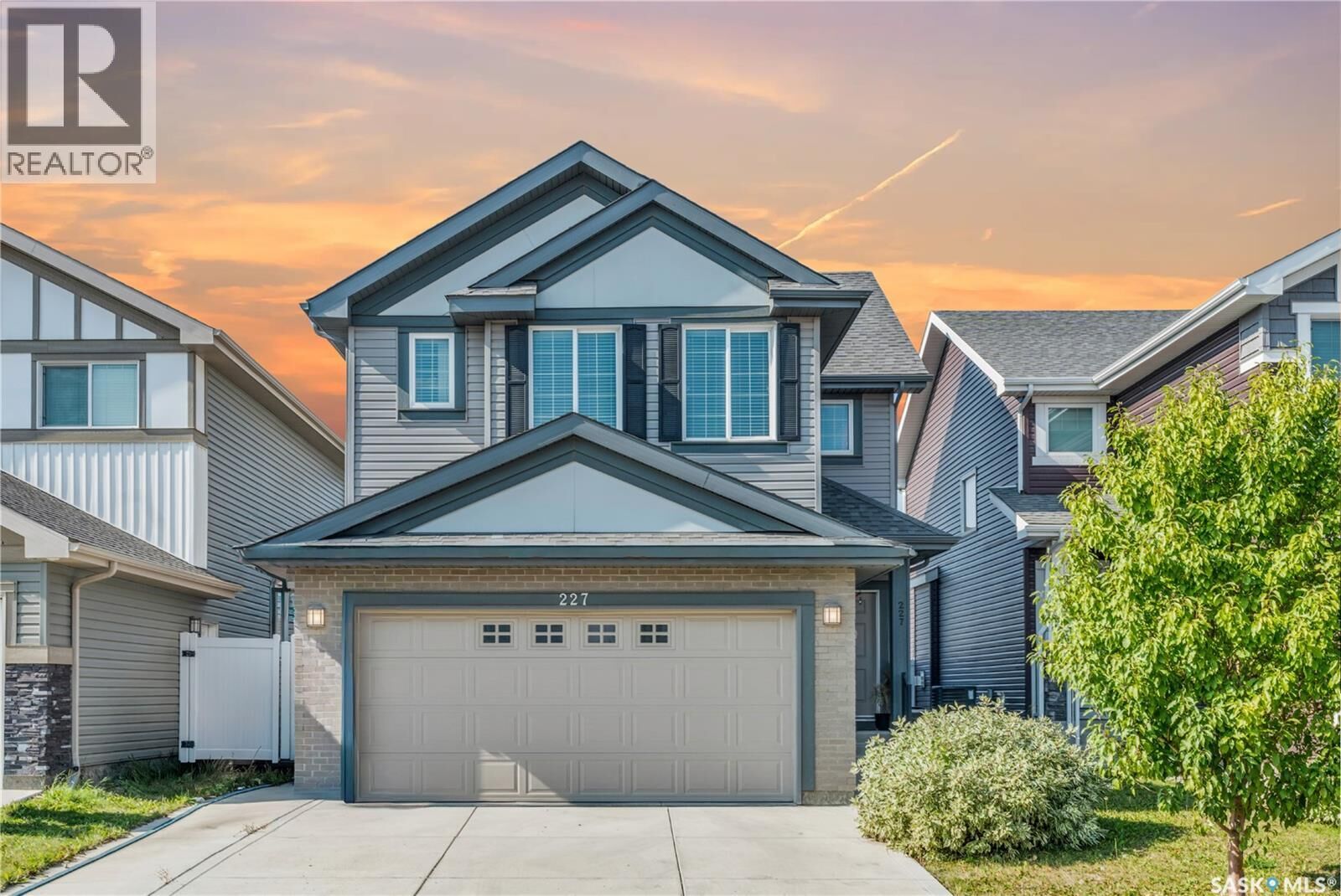 Property Photo:  227 Dagnone Lane  SK S7V 0R1 