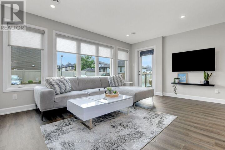 Property Photo:  271 Belfort Street 102  ON K0A 1W0 