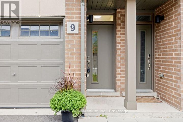 Property Photo:  9 Winters Crescent  ON L9Y 5T1 