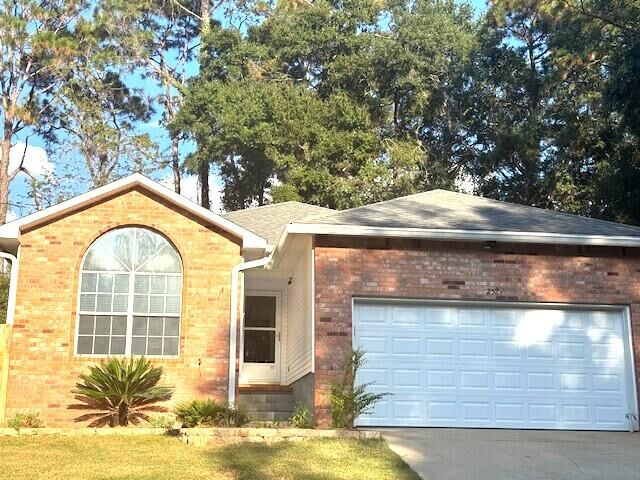 Property Photo: 252 Panama Drive FL 32536