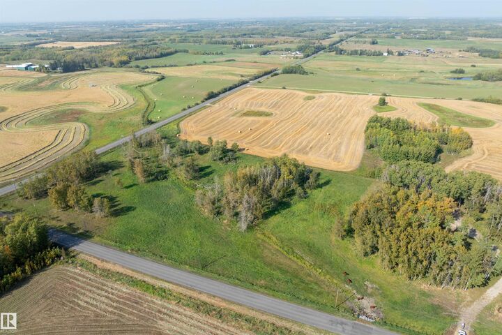 Property Photo:  Range Road 231 Township Road 510  AB T8B 1K5 
