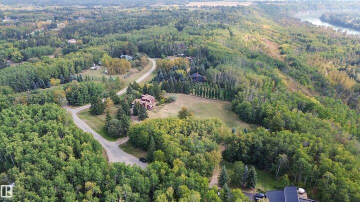 Property Photo:  26123 Twp Rd 511 29  AB T7Y 1B9 