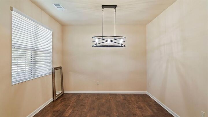 Property Photo: 816 Lake Chase GA 30213
