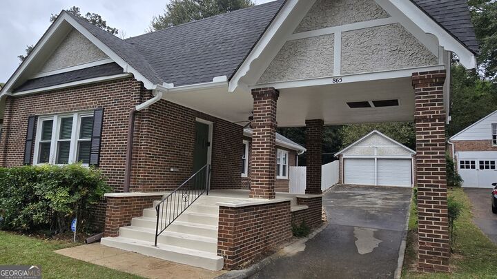 Property Photo: 865 Nottingham Drive GA 31211