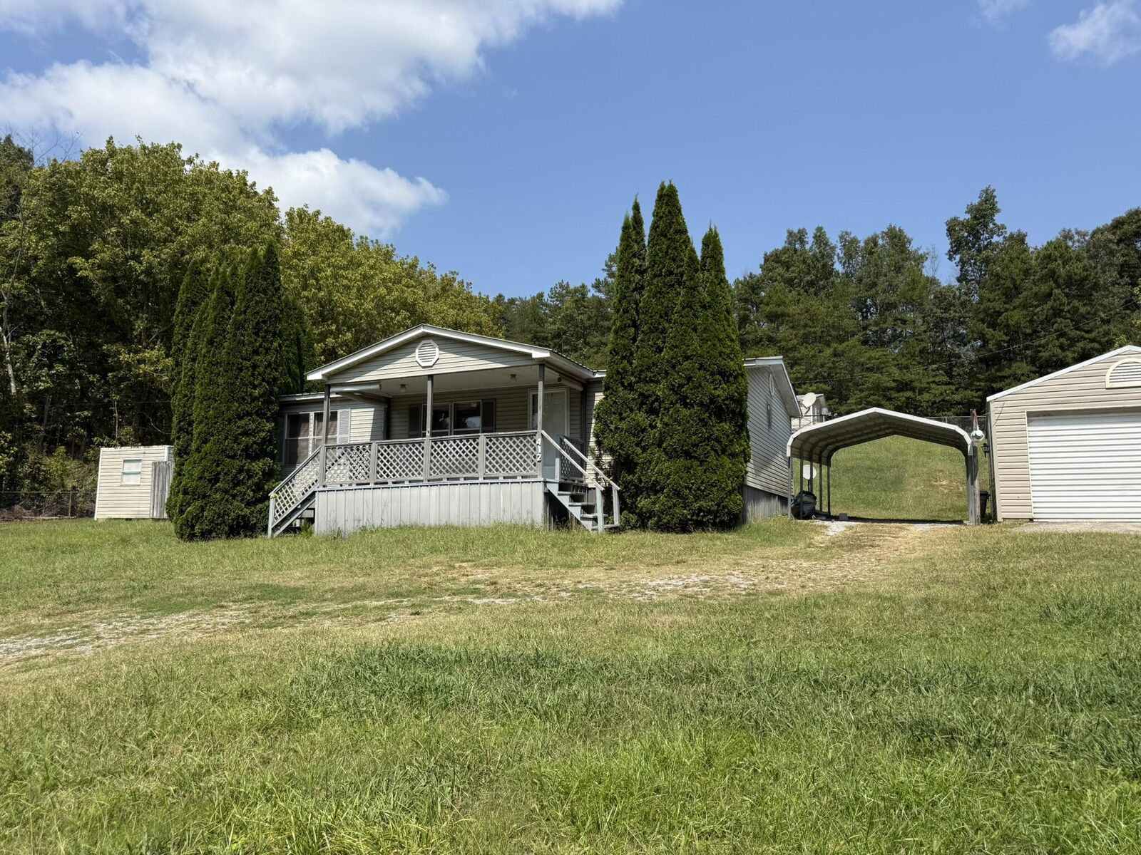 Property Photo:  412 Hartline Road  GA 30752 