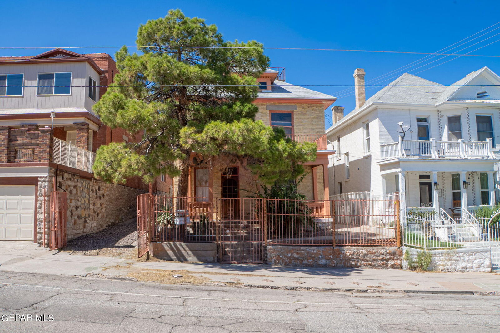 Property Photo:  211 W Rio Grande Avenue A, B &Amp C  TX 79902 