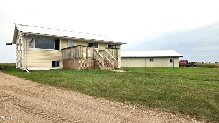 Property Photo: 8261 71st Street SE ND 58433
