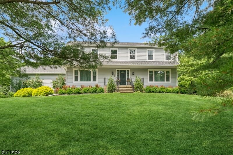 Property Photo:  68 Burnwood Ln  NJ 07458 