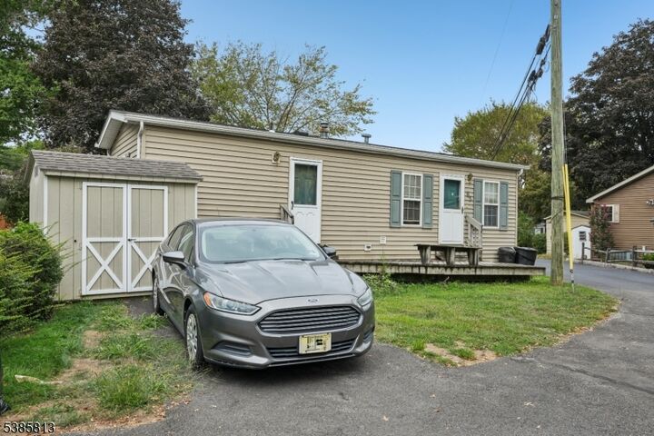 Property Photo:  600 Pulis Ave 83  NJ 07430 