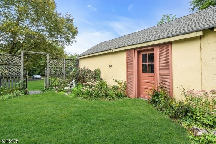Property Photo:  45 Kinnaman Ave  NJ 07882 