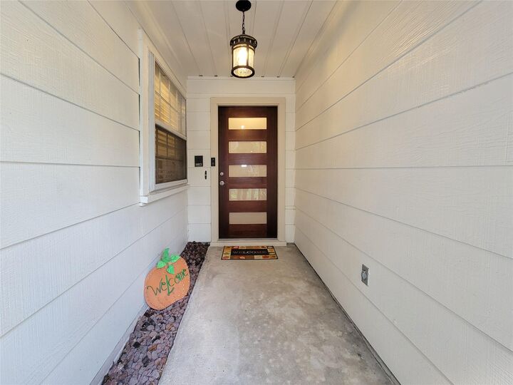 Property Photo:  6302 1st Street  TX 77401 