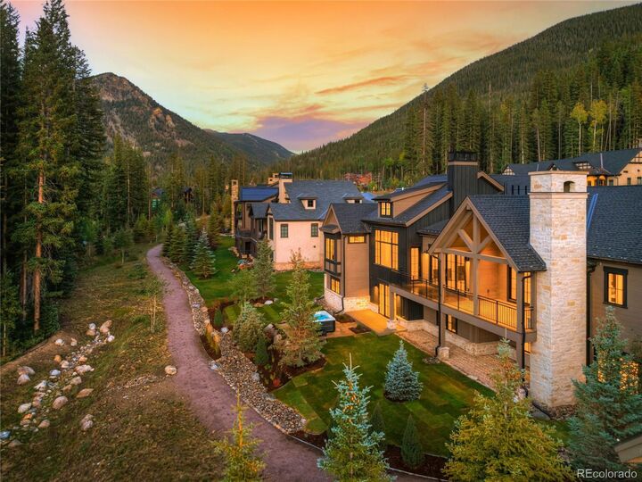 Property Photo:  90 W Trade Ct  CO 80435 