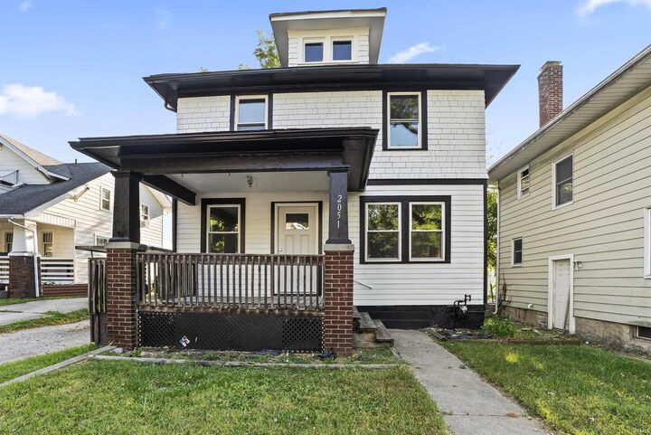 2051 Thompson Avenue  Fort Wayne IN 46802-3745 photo