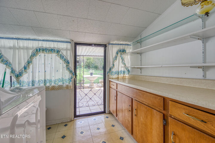 Property Photo:  1308 McArthur Rd  TN 37804 
