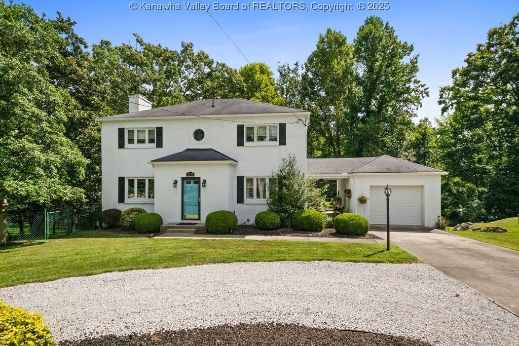 Property Photo: 1524 Hampton Road WV 25314