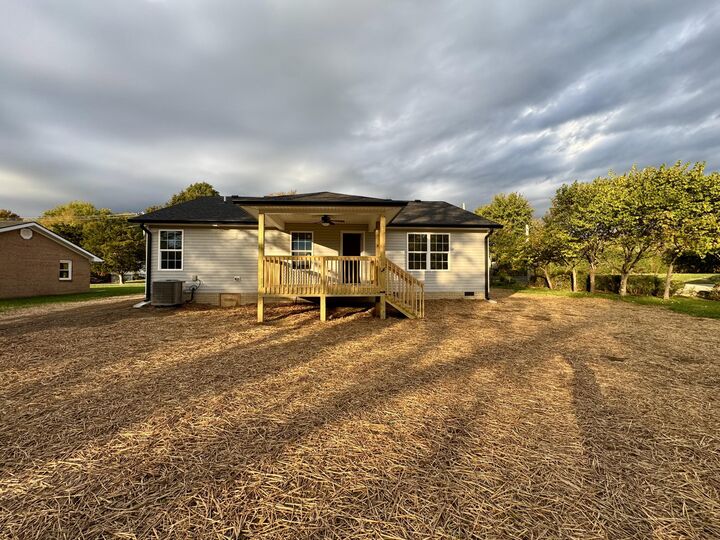 Property Photo:  706 N Powell Avenue  KY 40403