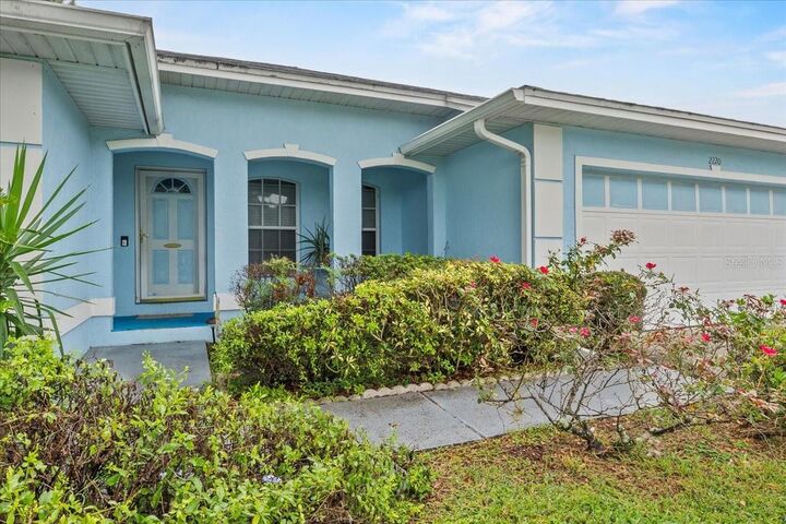 Property Photo: 2220 Providence Road FL 33805