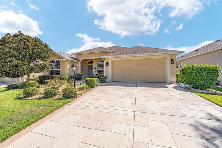 Property Photo: 2739 Midland Terrace FL 32162