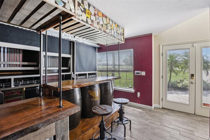 Property Photo:  13247 Casa Verde Circle  FL 34705 