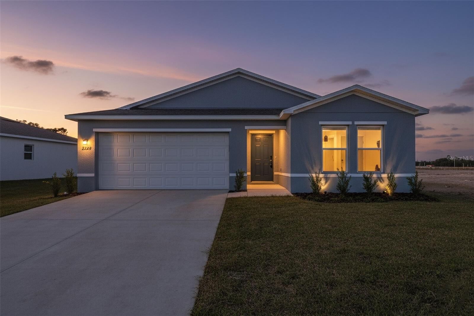 Property Photo: 2289 NW 25th Lane FL 34475