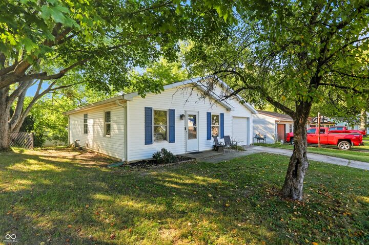 Property Photo:  8050 Winchester Place  IN 46227 