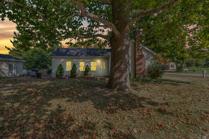 7410 Cambria Road  Hillsdale MI 49242 photo